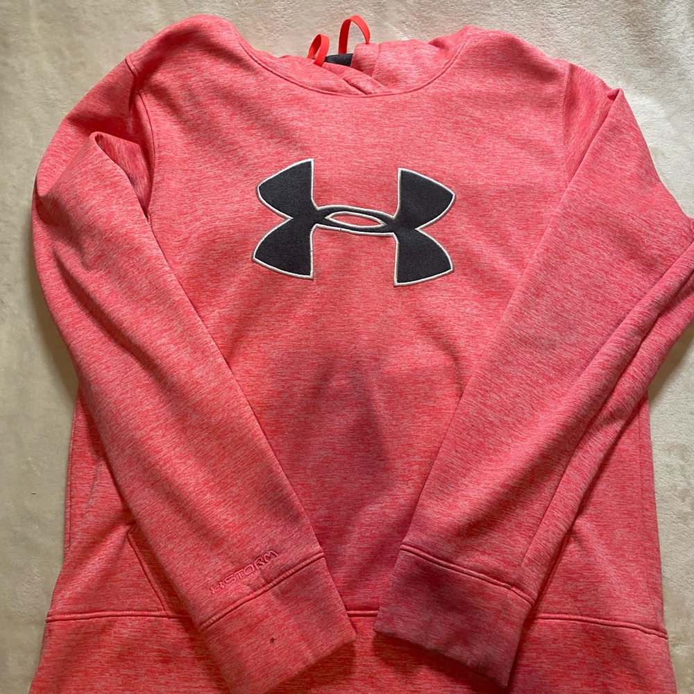 Large Under Armour hoodie